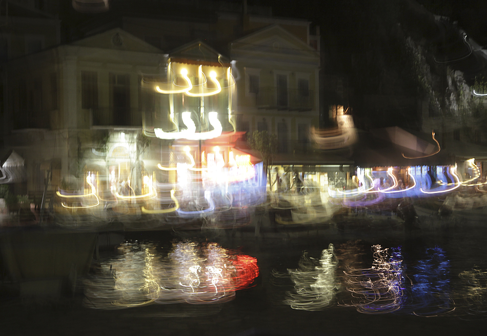 légende photo - 2 - gallerie : nocturns - symi